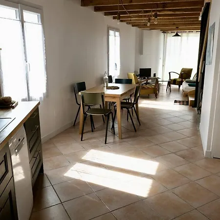 Maison Renovee Avec Jardin, Proche Commerces Et Pistes Cyclables - 4 Couchages, - Fr-1-246a-282 Holiday home