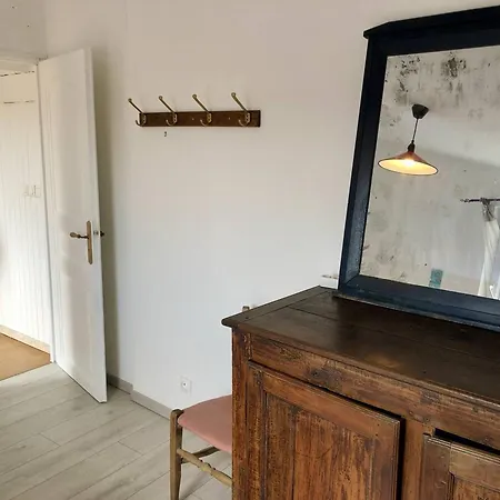 Holiday home Maison Renovee Avec Jardin, Proche Commerces Et Pistes Cyclables - 4 Couchages, - Fr-1-246a-282 *